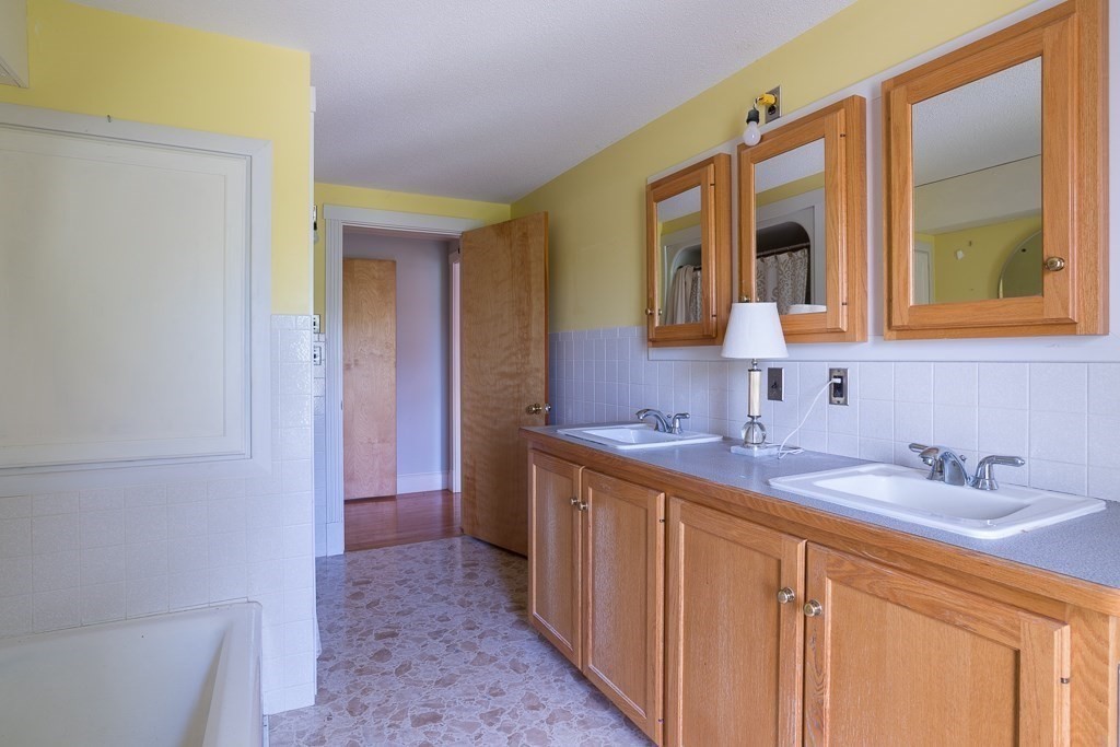 59 North Road Hampden, MA 01036 - Photo 31 of 38 Gallery Image 31