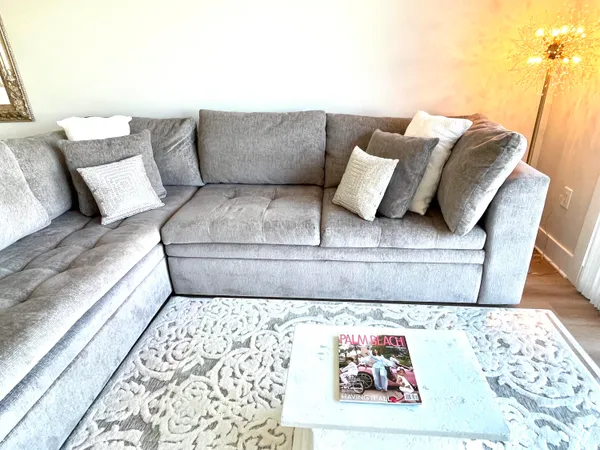 $2,950 | 616 Clearwater Park Road, Unit 805, West Palm Beach, FL 33401