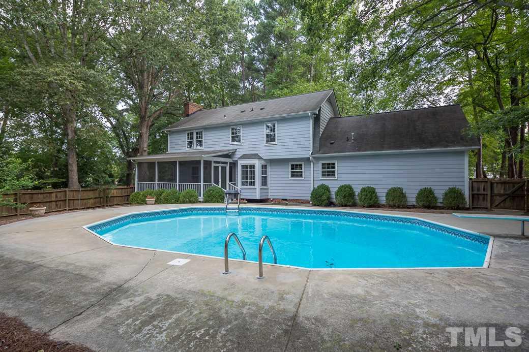 6700 Colony Court Raleigh, NC 27613 - Photo 18 of 21 New liner for in-ground pool 2008.