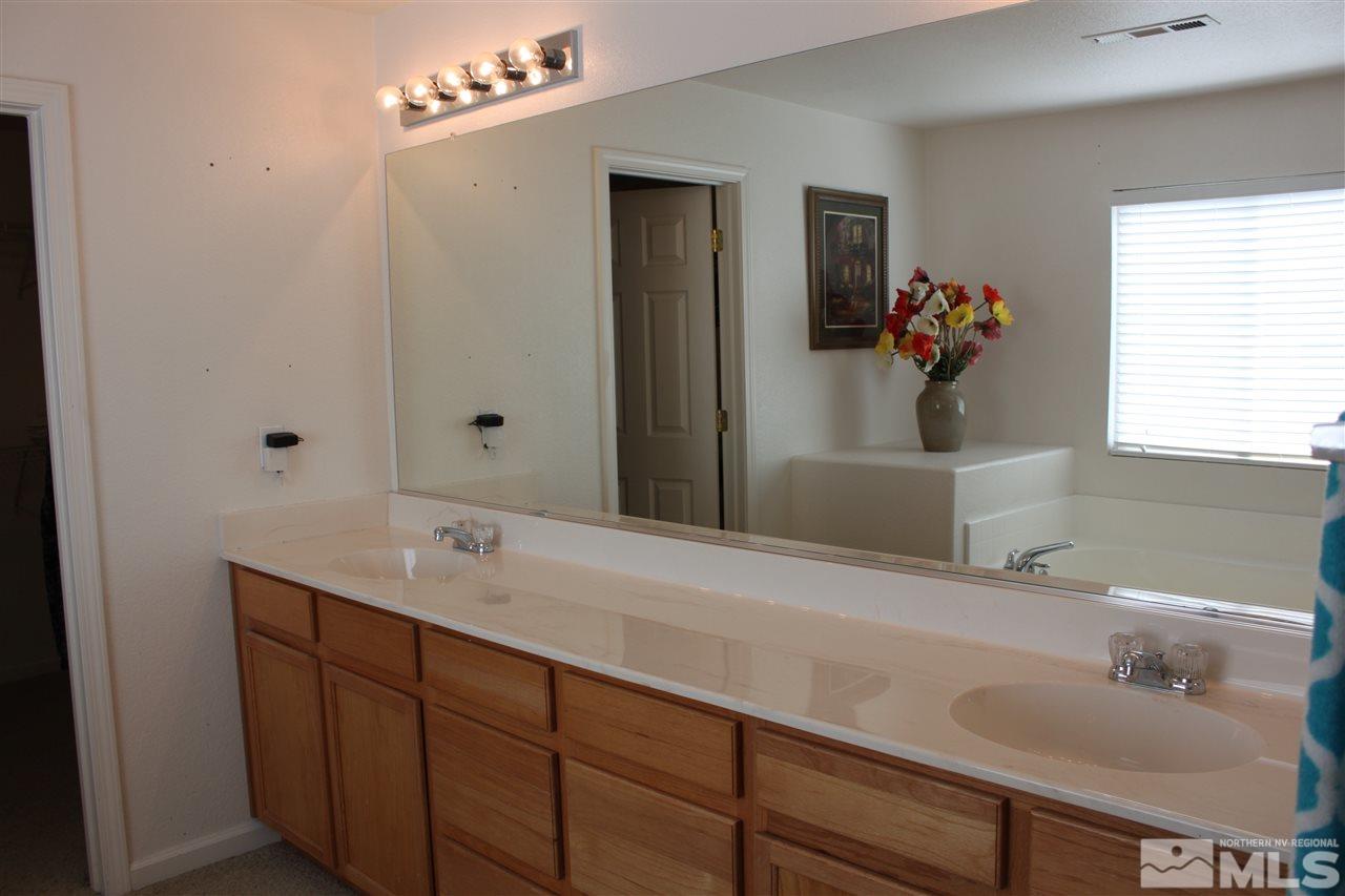 9750 Magellan Court Reno, NV 89506 - Photo 17 of 21 Photo 17