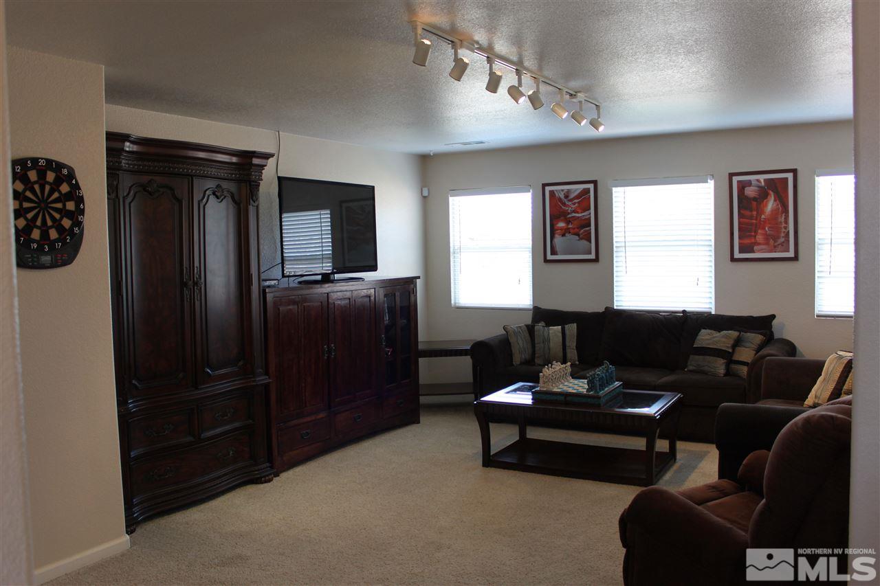 9750 Magellan Court Reno, NV 89506 - Photo 8 of 21 Photo 8