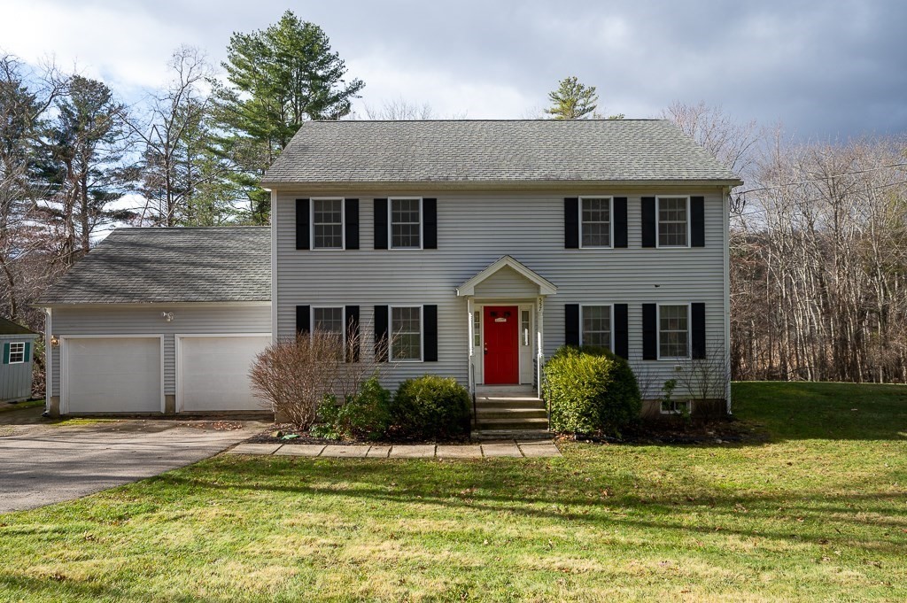 557 Cronin Road, West Brookfield, MA 01585 Compass