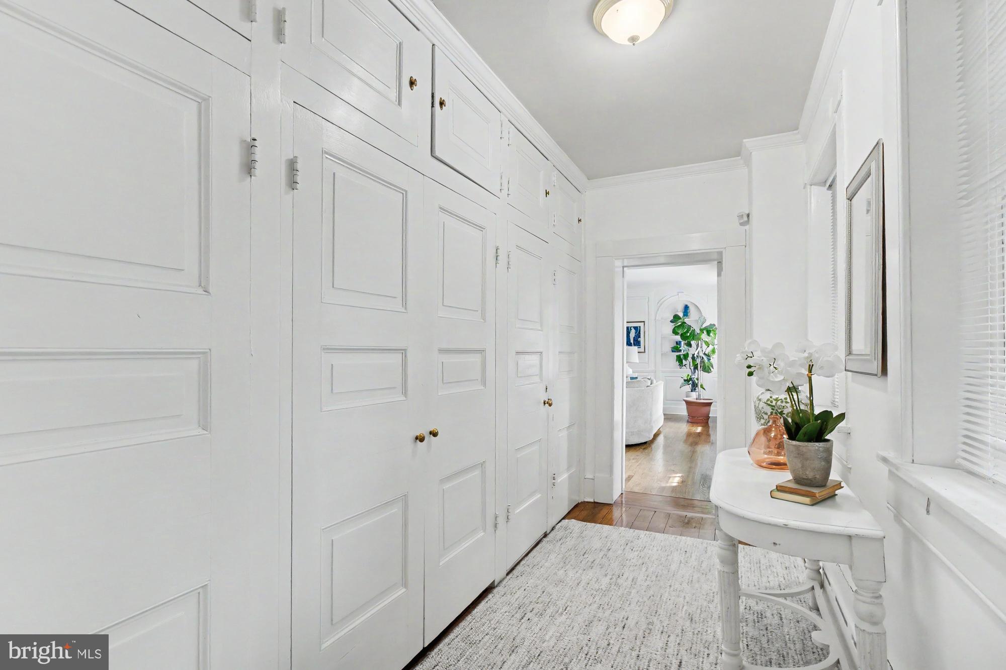 18535 Foreston Road Parkton, MD 21120 - Photo 18 of 101 Back hallway to family room with closets.