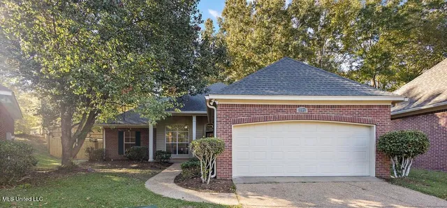 $285,000 | 101 Cavitt Cove, Clinton, MS 39056