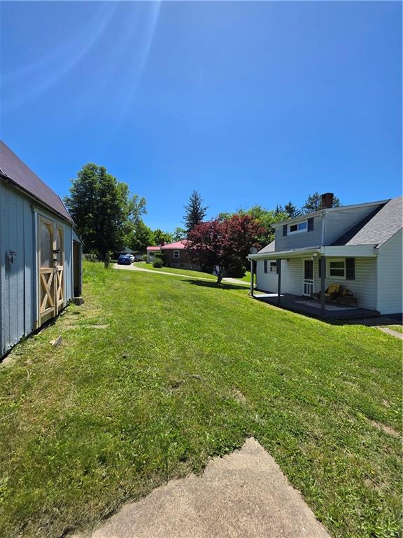 84 Crossridge Road Charleroi, PA 15022 - Photo 4 of 40