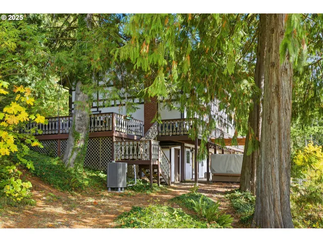 $999,000 | 3031 East Loop Road, Stevenson, WA 98648