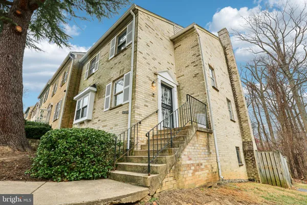 $325,000 | 11909 Old Columbia Silver Spring, Unit 65, Silver Spring, MD 20904