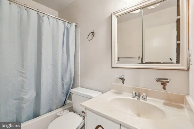 $350,000 | 11909 Old Columbia Silver Spring, Unit 65, Silver Spring, MD 20904