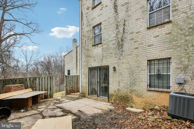 $350,000 | 11909 Old Columbia Silver Spring, Unit 65, Silver Spring, MD 20904