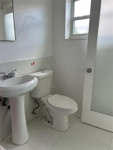 $1,850 | 1945 Northeast 171 Street, Unit 3, North Miami Beach, FL 33162