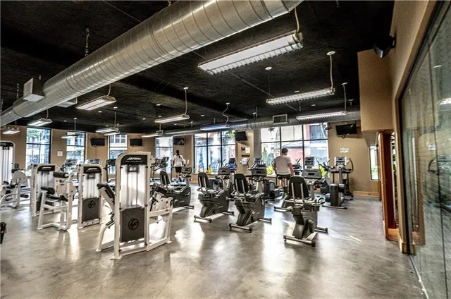 $185,000 | 400 17th Street Northwest, Unit 1113, Atlanta, GA 30363