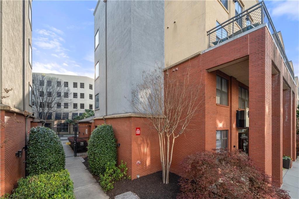 400 17th Street Northwest, Unit 1113 Atlanta, GA 30363 - Photo 6 of 37 a view of a building