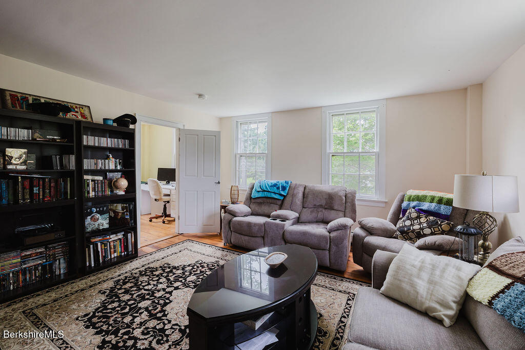 604 Sheffield Plain Sheffield, MA 01257 - Photo 21 of 53 Unit B