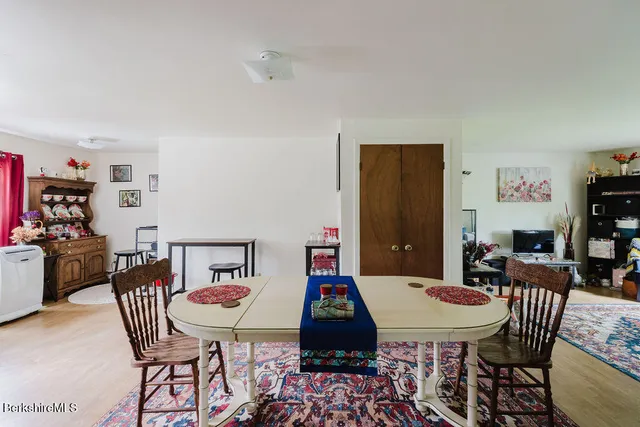 $695,000 | 604 Sheffield Plain, Sheffield, MA 01257