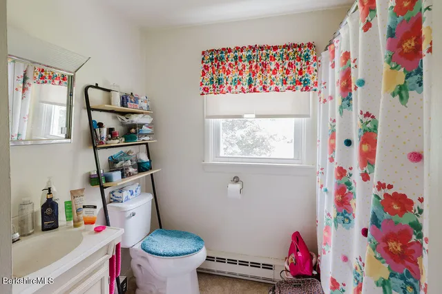 $695,000 | 604 Sheffield Plain, Sheffield, MA 01257