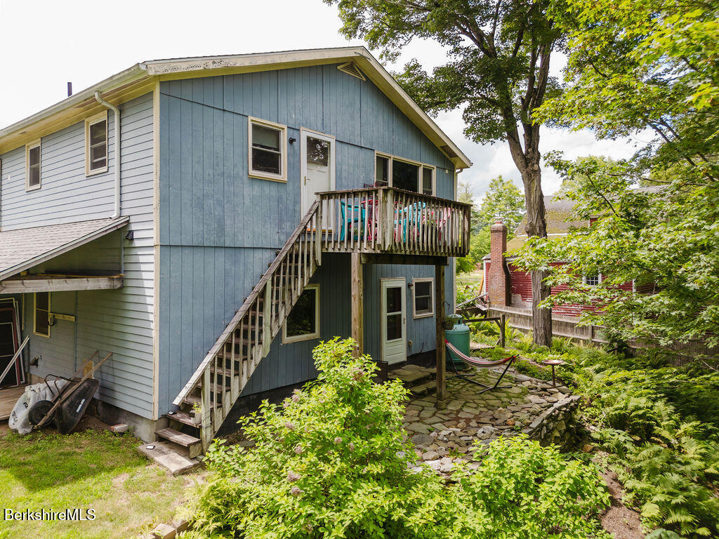 604 Sheffield Plain Sheffield, MA 01257 - Photo 48 of 53 Unit D Egress