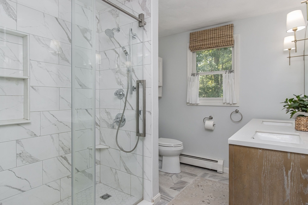 561 Old Dunstable Road Groton, MA 01450 - Photo 21 of 39