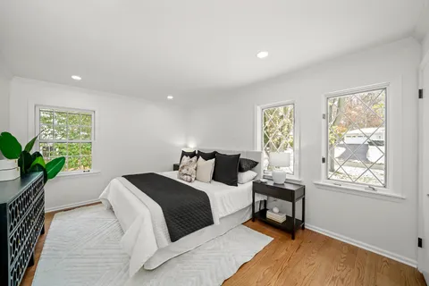 $1,075,000 | 524 Forest Hill Road, Lake Forest, IL 60045