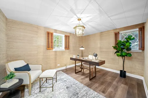 $1,075,000 | 524 Forest Hill Road, Lake Forest, IL 60045