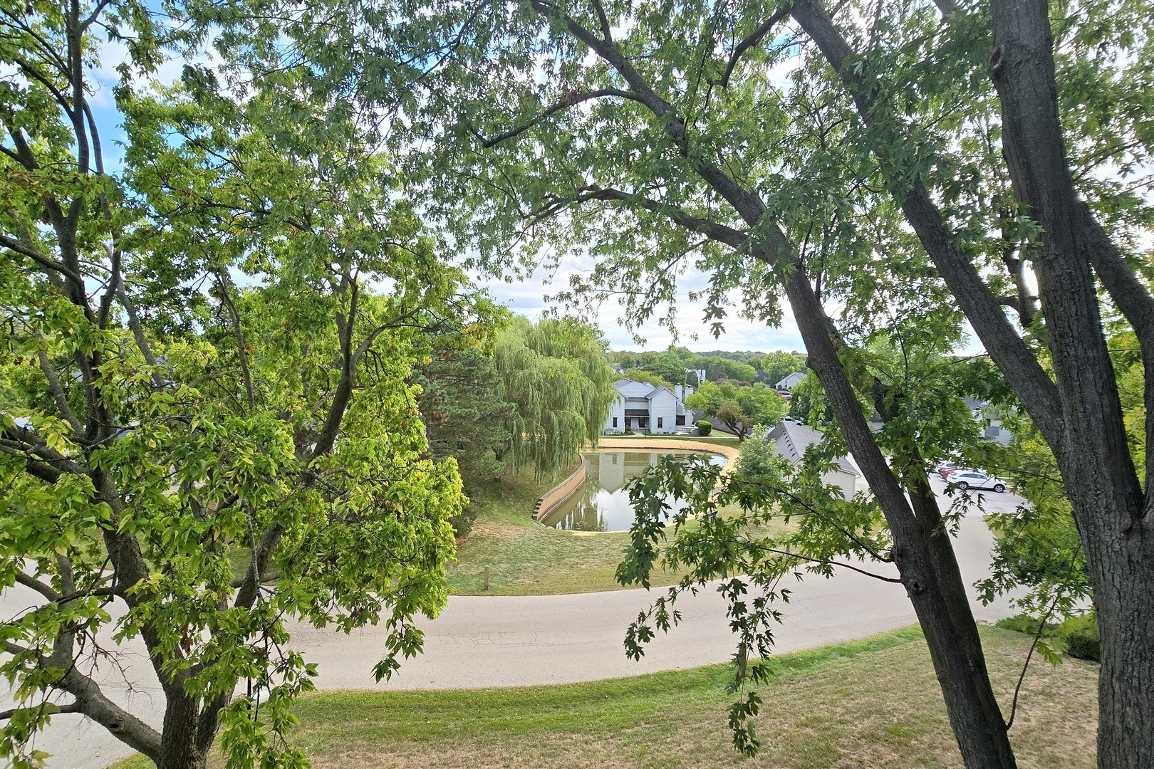 690 Chandler Road, Unit 305 Gurnee, IL 60031 - Photo 12 of 13 Gallery Image 12