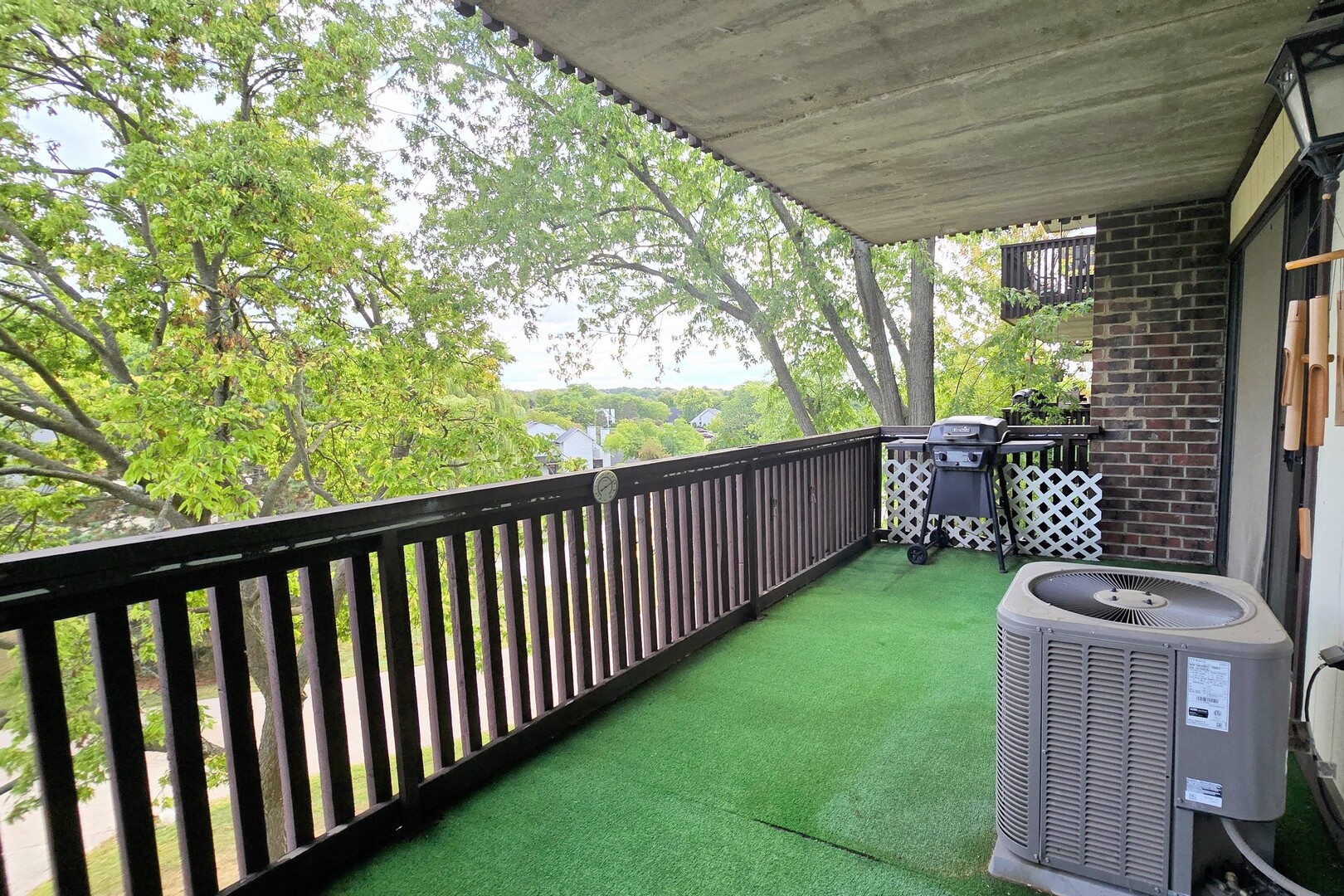690 Chandler Road, Unit 305 Gurnee, IL 60031 - Photo 10 of 13 Gallery Image 10