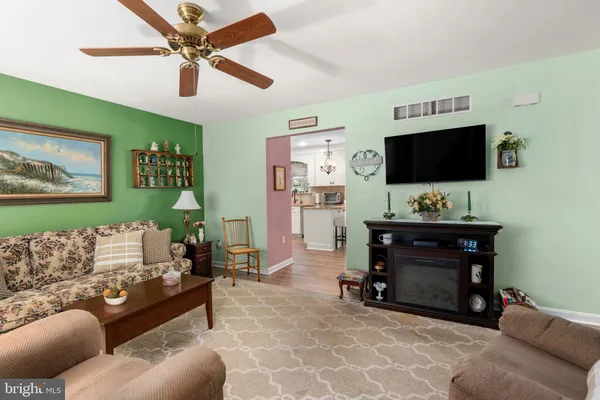 $319,900 | 7 Turningleaf Court, Dover, DE 19904