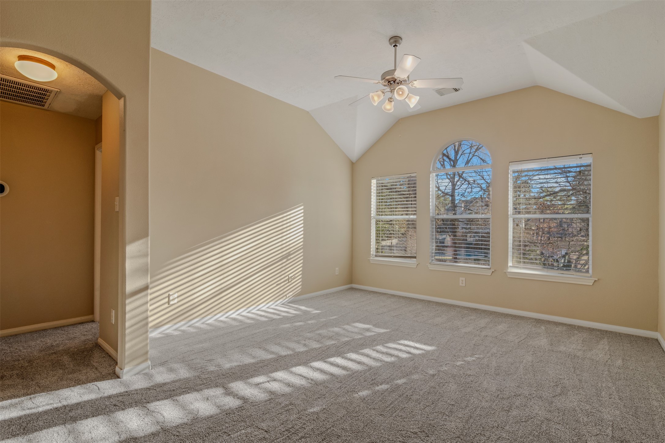 118 Bryce Branch Circle Spring, TX 77382 - Photo 14 of 25 a view of an empty room with a window