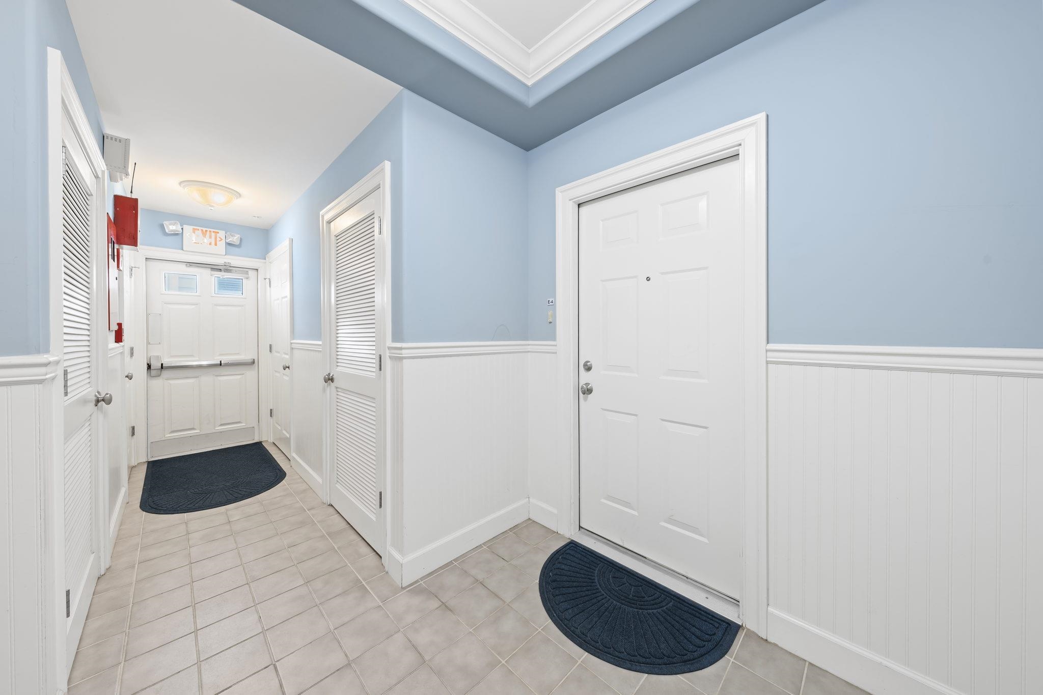 700 Ocean Drive, Unit E4 Avalon, NJ 08202 - Photo 29 of 31 a view of hallway with walk in closet and window