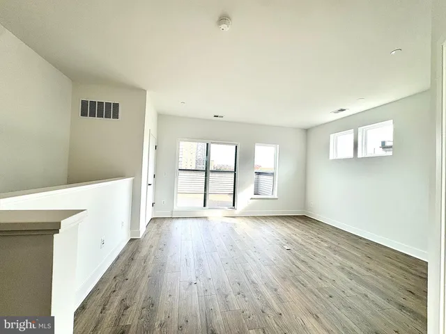 $6,500 | 5502 Topaz Lane, Bethesda, MD 20816