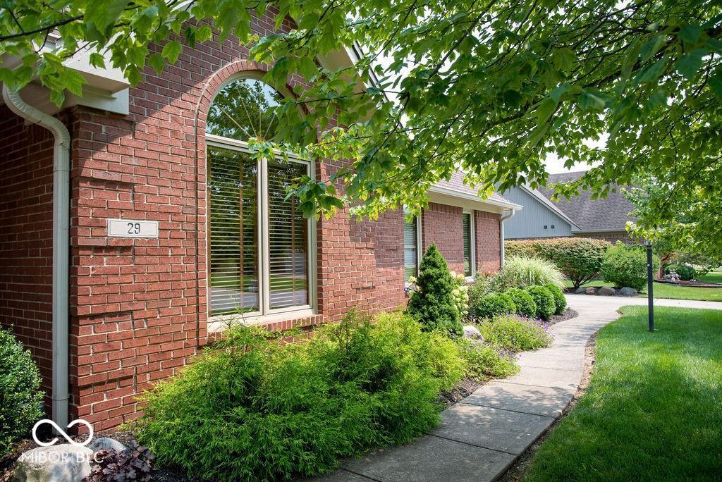 29 Raccoon Court Brownsburg, IN 46112 - Photo 3 of 18