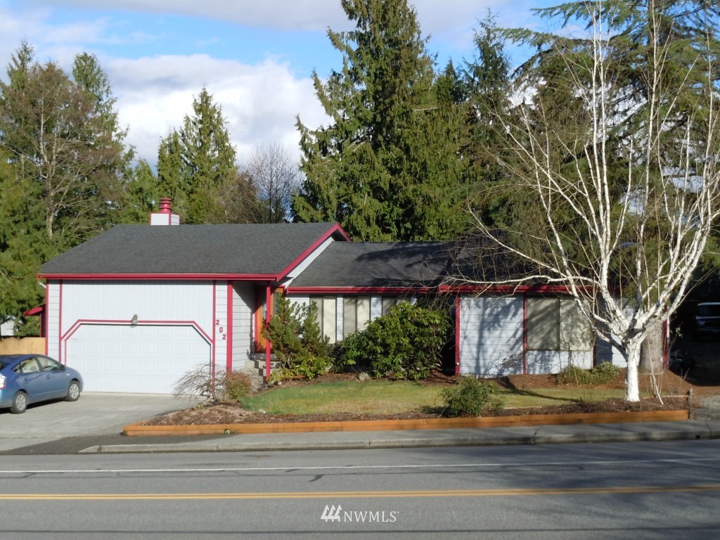 202 North Waugh Road Mount Vernon, WA 98273 - Photo 1 of 11 Gallery Image 1