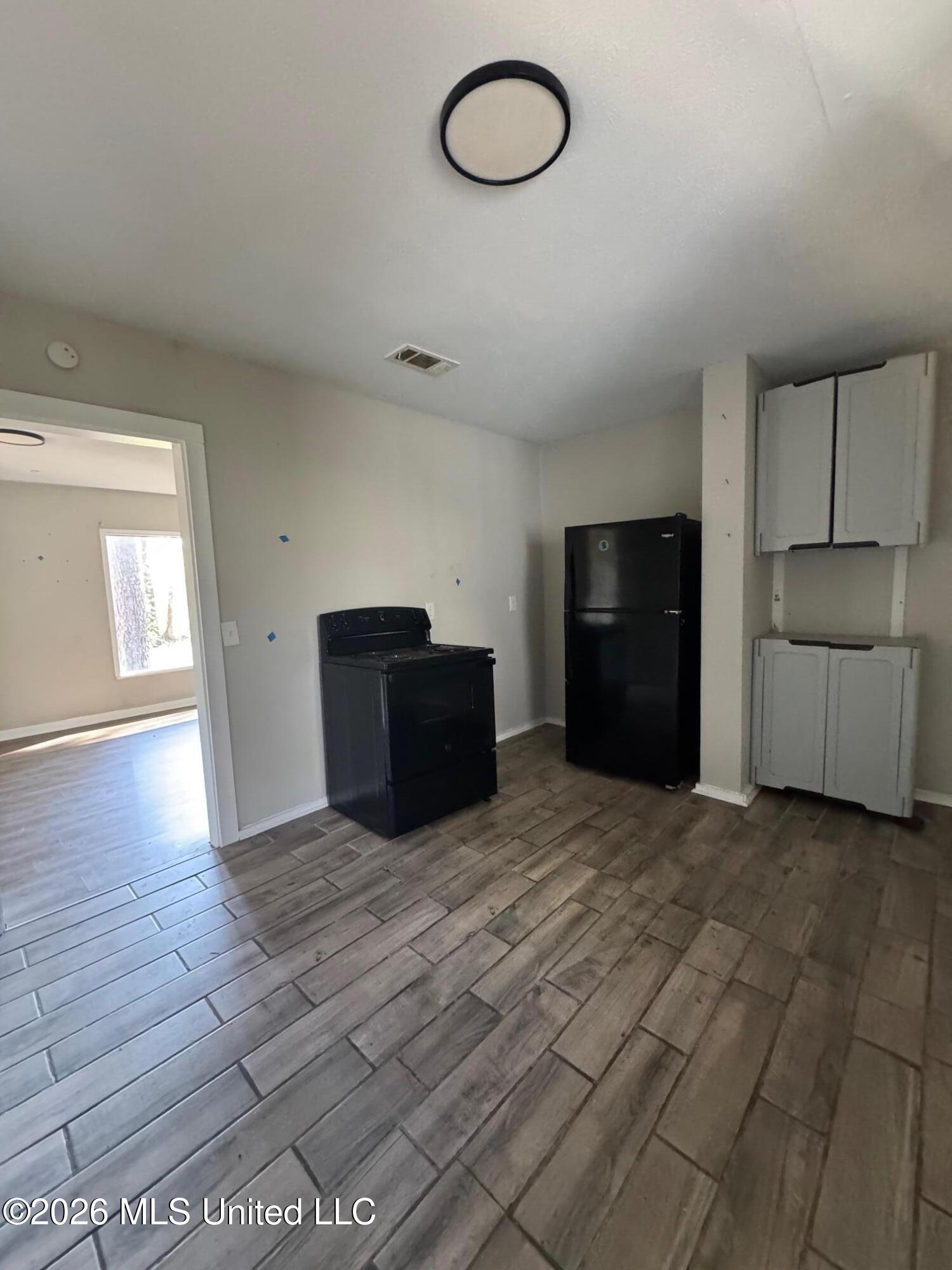 130 Cedars Of Lebanon Road Jackson, MS 39206 - Photo 6 of 17 IMG_7725