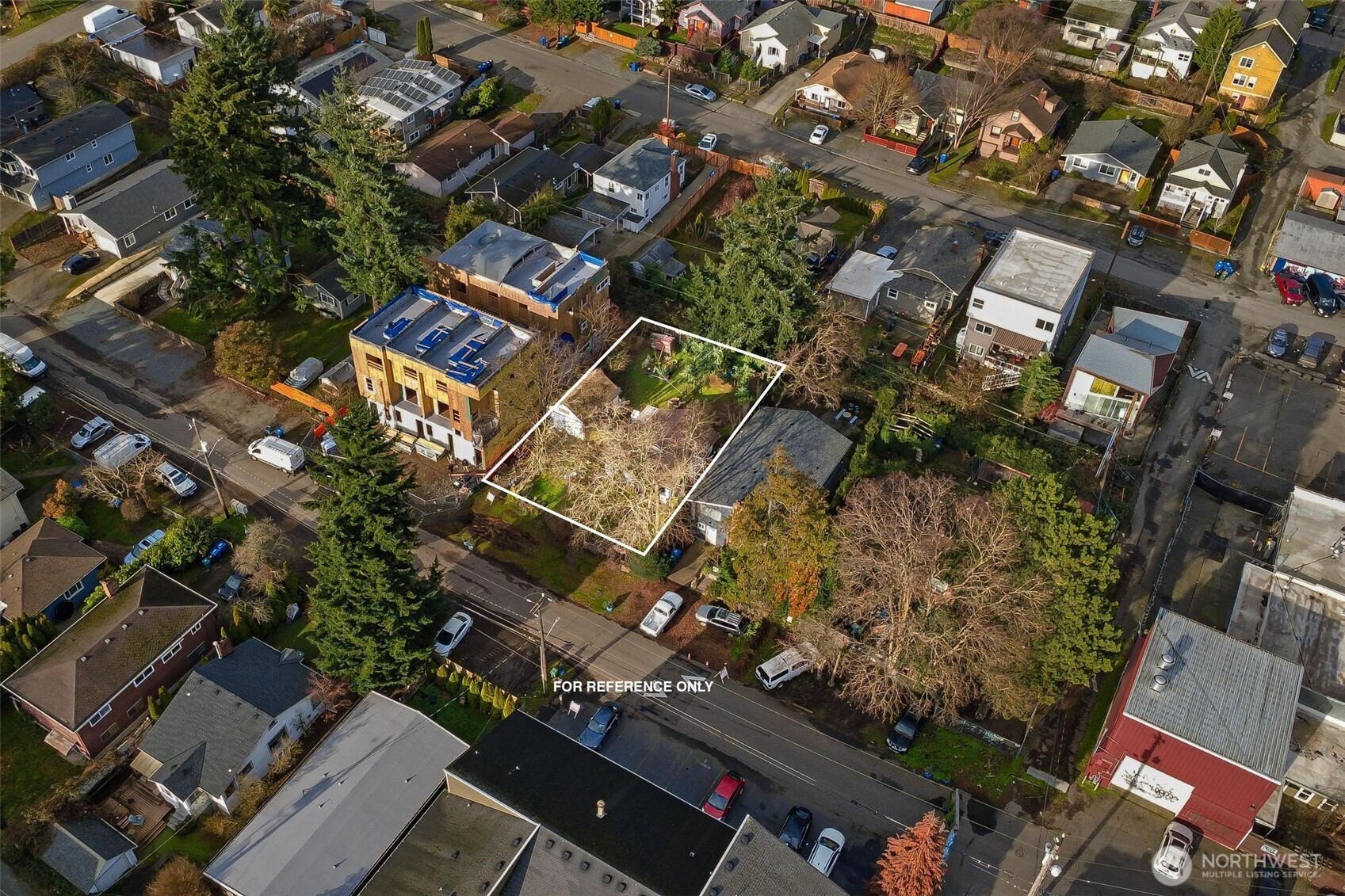 934 North 101st Street Seattle, WA 98133 - Photo 3 of 16