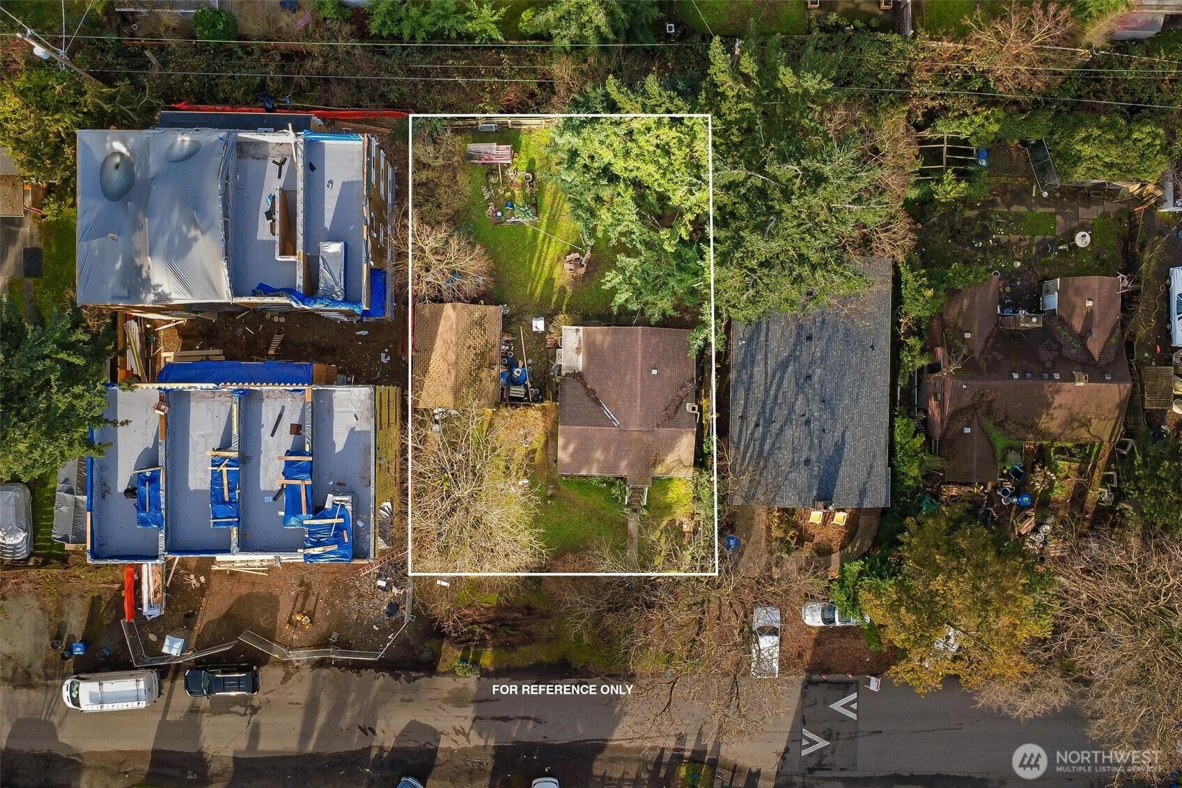 934 North 101st Street Seattle, WA 98133 - Photo 4 of 16