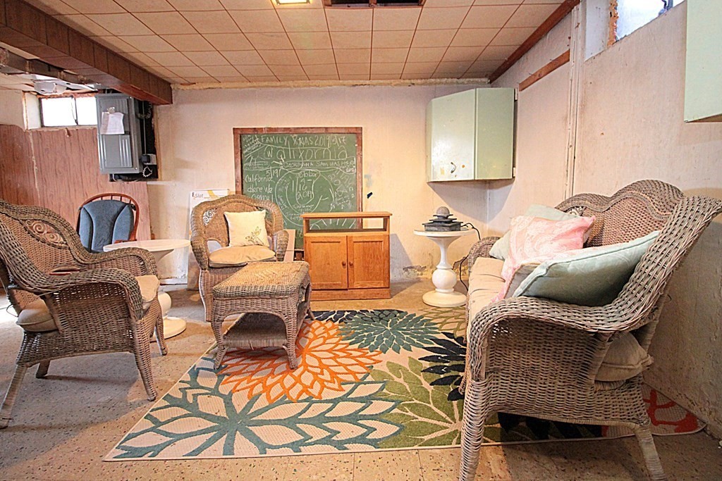 222 East Allen Ridge Road Springfield, MA 01118 - Photo 28 of 35