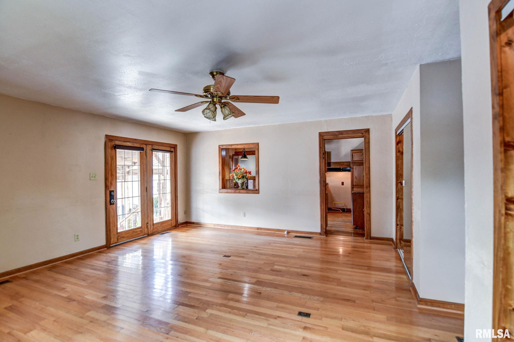 507 North Spruce Street Nokomis, IL 62075 - Photo 39 of 78