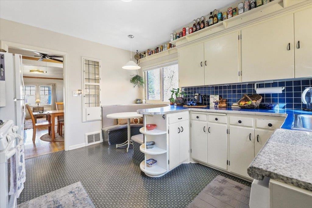 129 West 33rd Avenue Spokane, WA 99203 - Photo 14 of 50