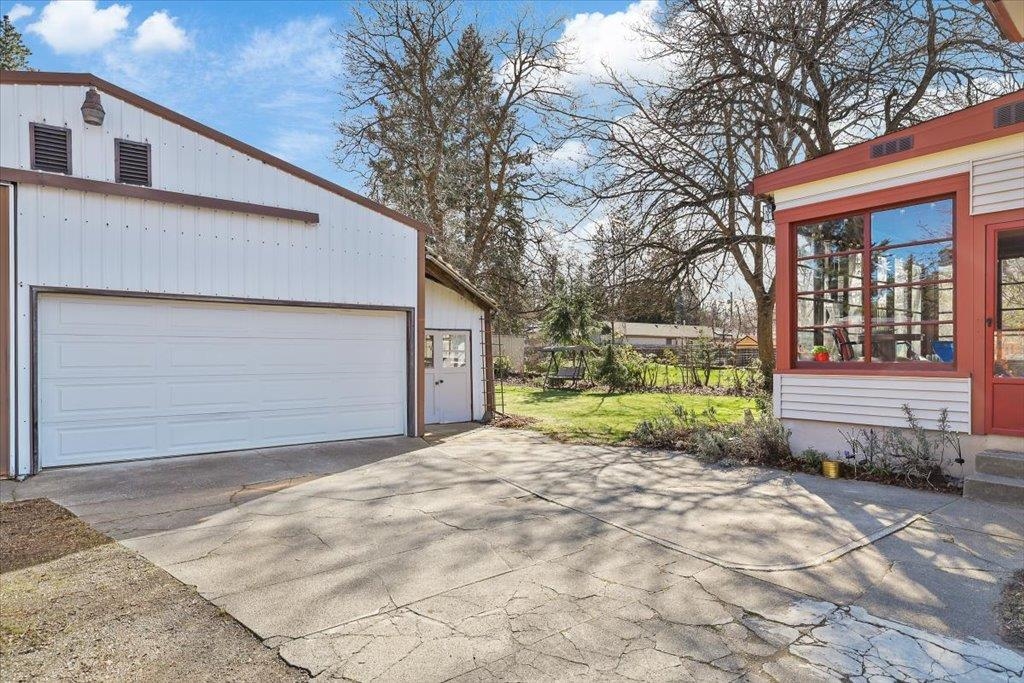 129 West 33rd Avenue Spokane, WA 99203 - Photo 32 of 50