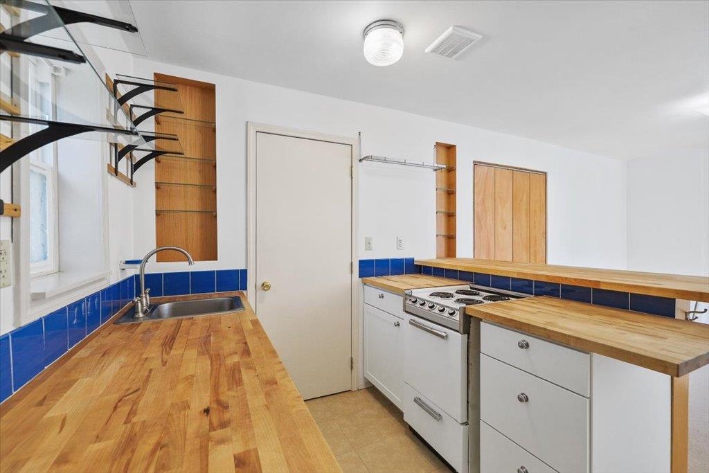 129 West 33rd Avenue Spokane, WA 99203 - Photo 39 of 50