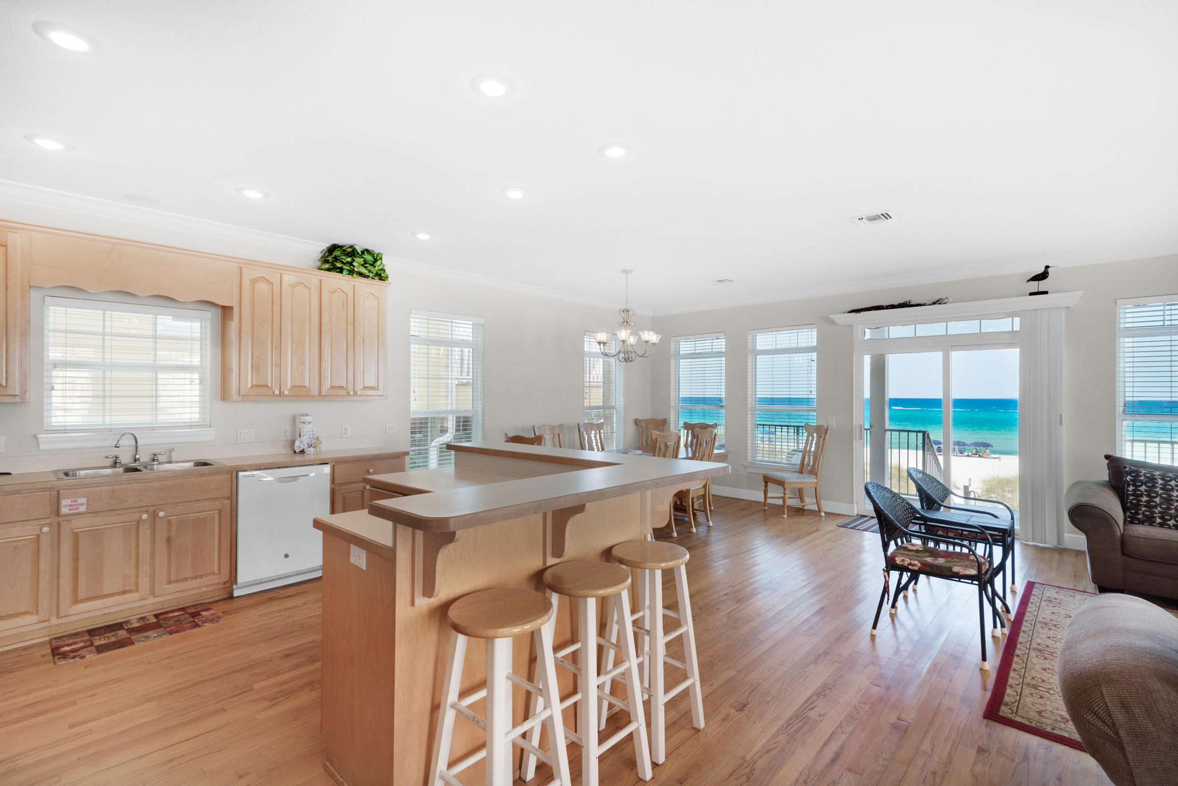 20521 Front Beach Road Panama City Beach, FL 32413 - Photo 15 of 63 Gallery Image 15