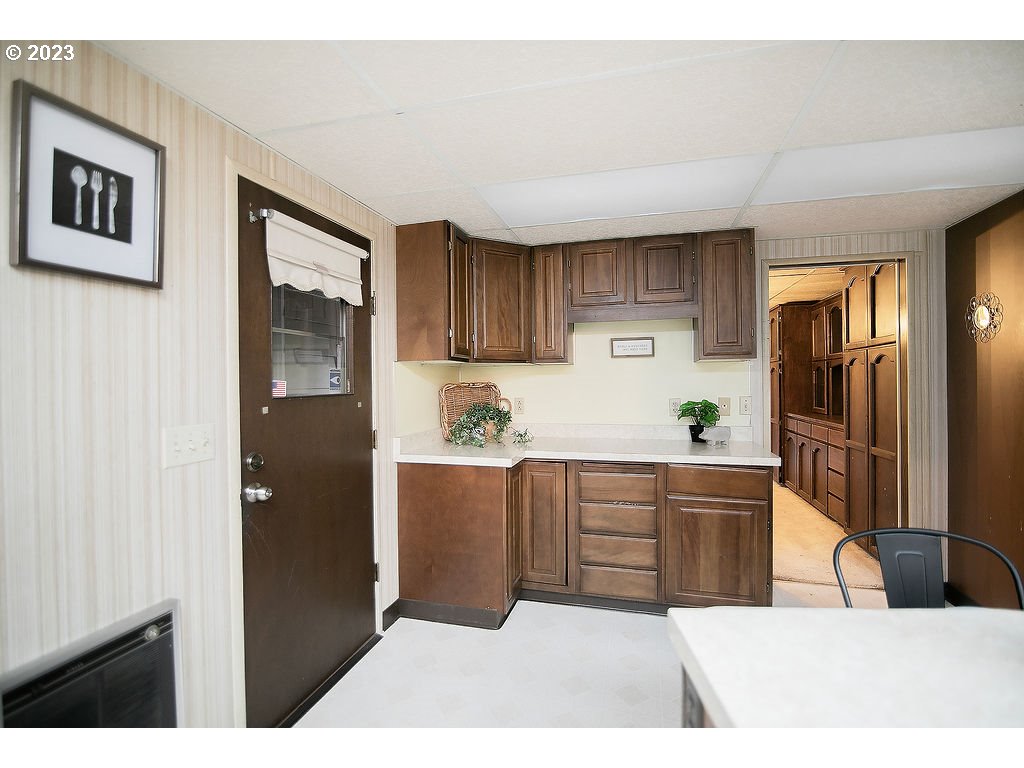 3232 Laurel Road Longview, WA 98632 - Photo 15 of 38 Gallery Image 15