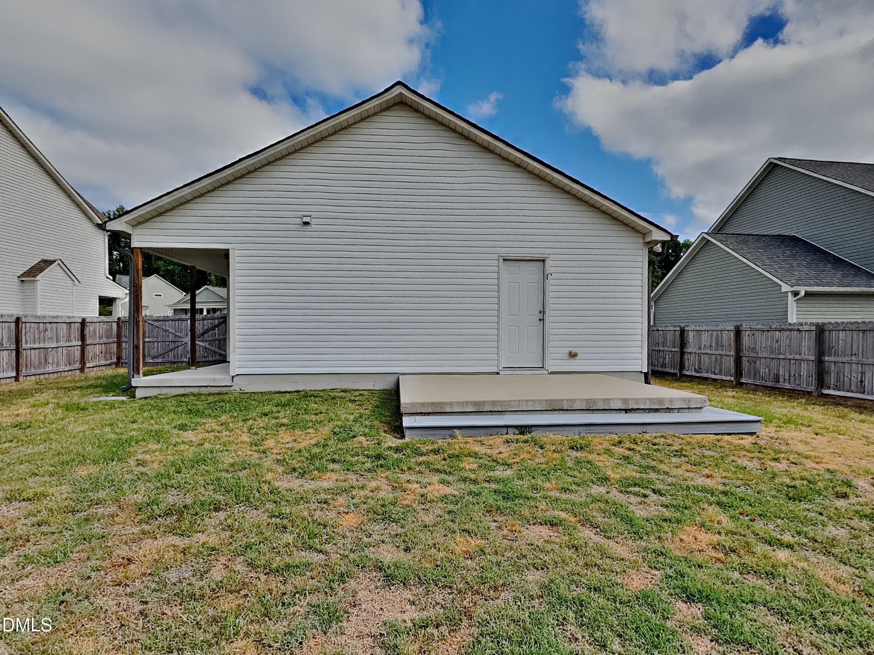 132 Winter Red Way Benson, NC 27504 - Photo 17 of 17 16_Image_CitgUS5oBV