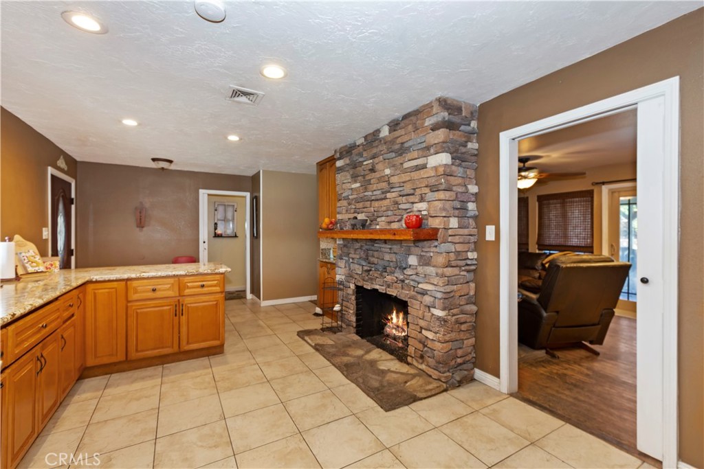 8829 California Riverside, CA 92503 - Photo 8 of 28 Gallery Image 8