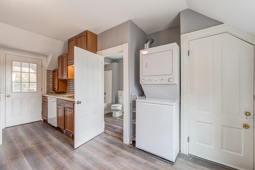 224 Estes Street Woonsocket, RI 02895 - Photo 7 of 50 Gallery Image 7