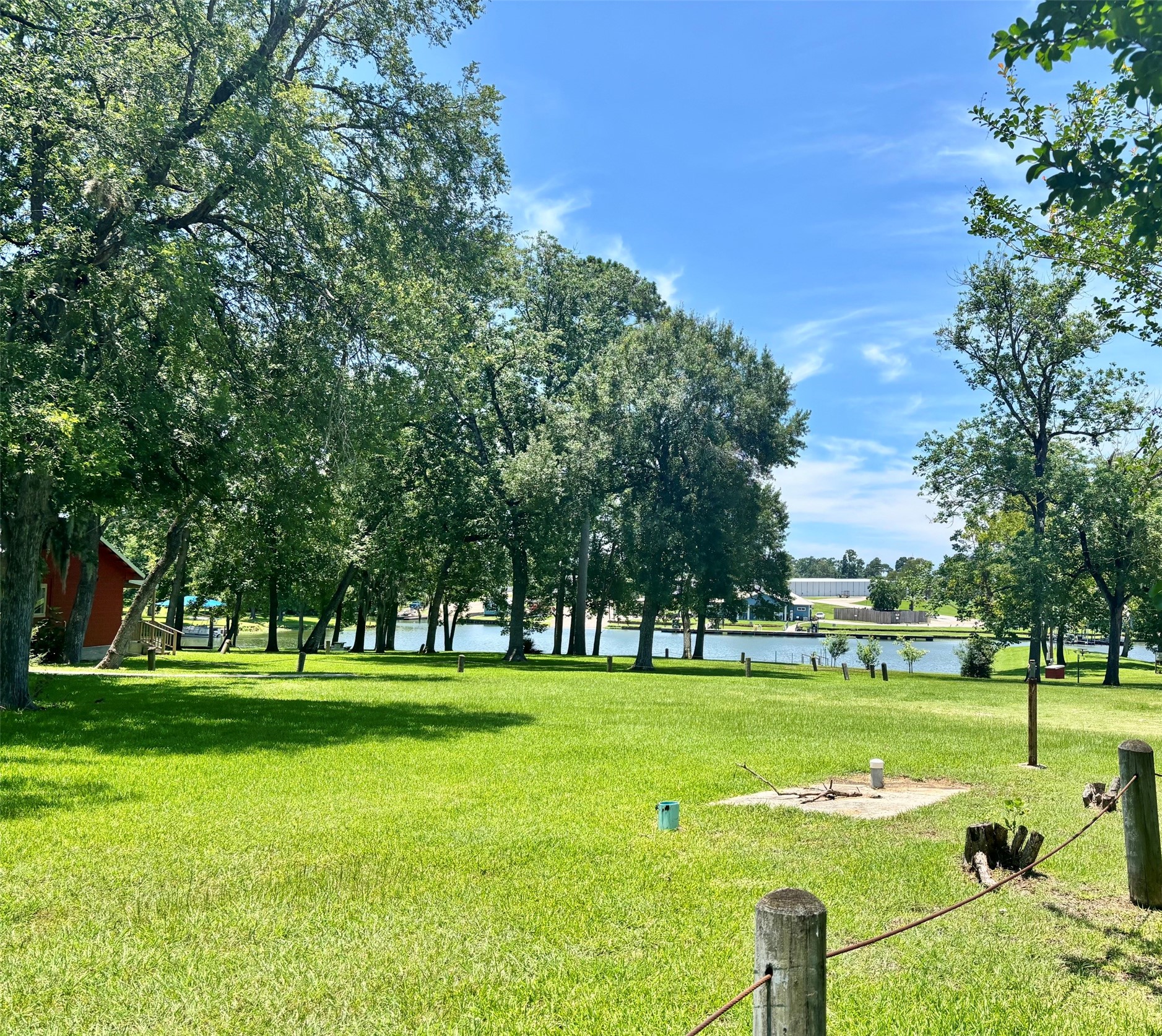 11950 North Ridgeway Willis, TX 77318 - Photo 13 of 15 a view of a golf course with a park
