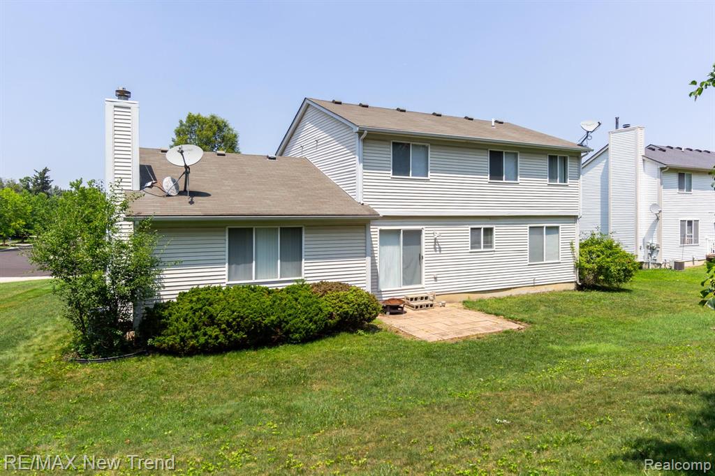 25935 Junction Novi, MI 48375 - Photo 42 of 43