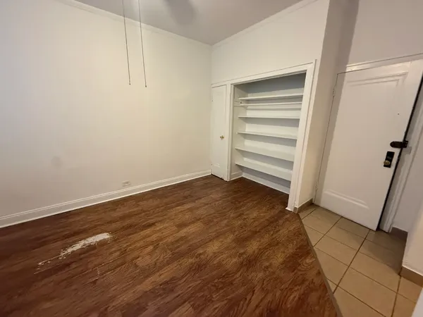 $1,200 | 1135 West Lunt Avenue, Unit 106, Chicago, IL 60626