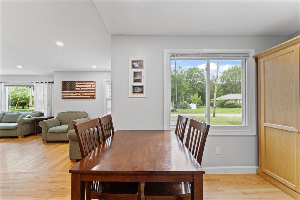 15 Flanders Road Westborough, MA 01581 - Photo 12 of 30 Gallery Image 12