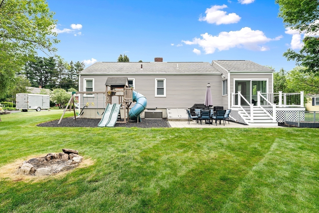 15 Flanders Road Westborough, MA 01581 - Photo 5 of 30 Gallery Image 5