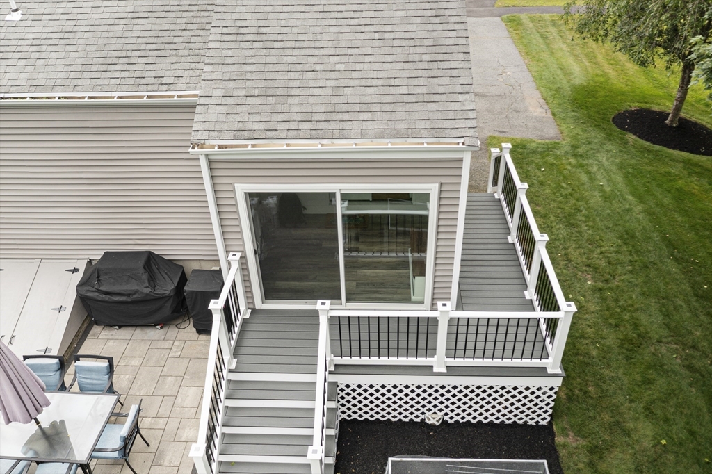 15 Flanders Road Westborough, MA 01581 - Photo 7 of 30 Gallery Image 7